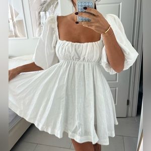Baby doll linen white dress